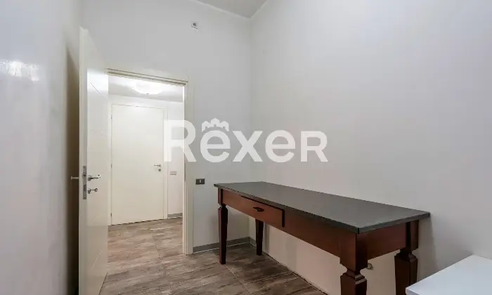 Rexer-Brescia-Ampio-Trilocale-con-posto-auto-coperto-Altro