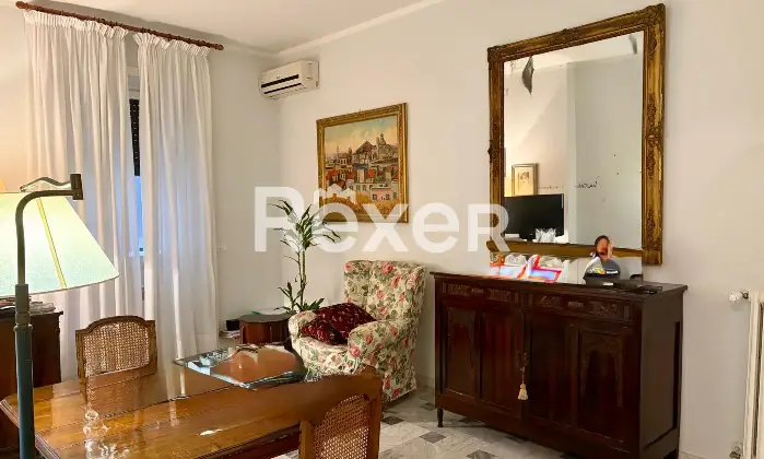 Rexer-Roma-Appartamento-con-portineria-Altro