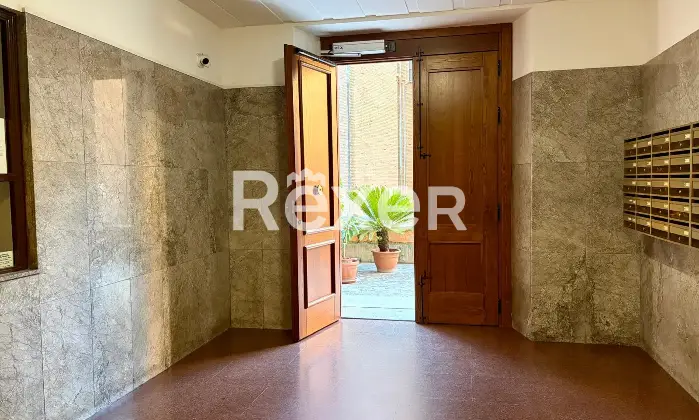 Rexer-Roma-Appartamento-con-portineria-Altro