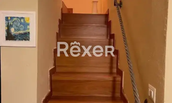 Rexer-Caiazzo-Appartamento-su-due-piani-in-vendita-in-Vico-Domenico-Messeri-a-Caiazzo-Altro