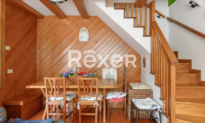 Rexer-Gallio-Appartamento-su-due-livelli-con-posto-auto-e-cantina-Altro