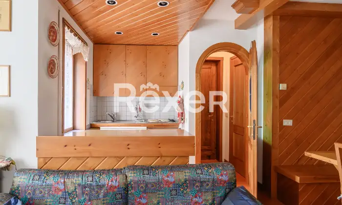 Rexer-Gallio-Appartamento-su-due-livelli-con-posto-auto-e-cantina-Altro