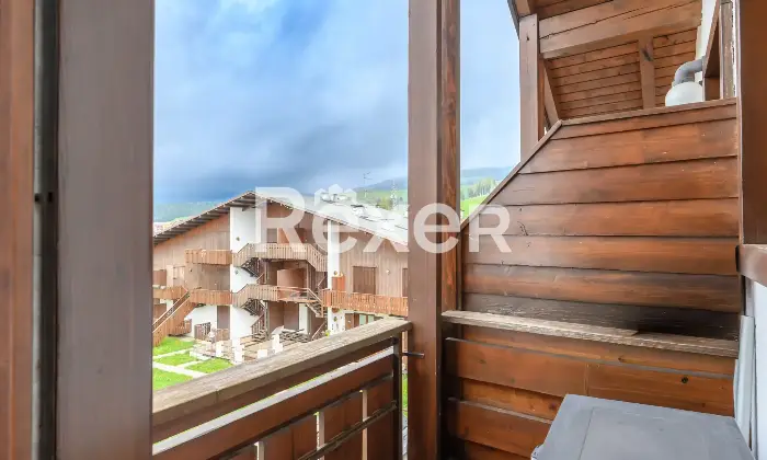 Rexer-Gallio-Appartamento-su-due-livelli-con-posto-auto-e-cantina-Altro