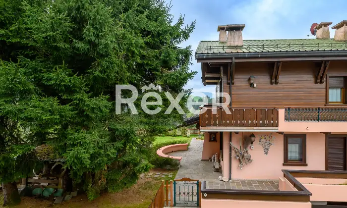 Rexer-Gallio-Appartamento-su-due-livelli-con-posto-auto-e-cantina-Altro