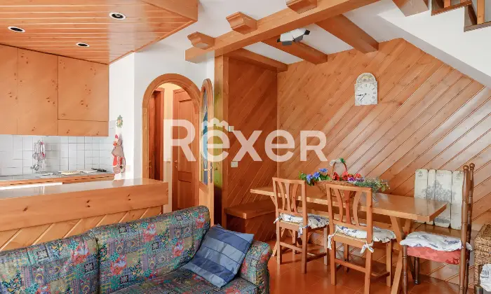 Rexer-Gallio-Appartamento-su-due-livelli-con-posto-auto-e-cantina-Altro