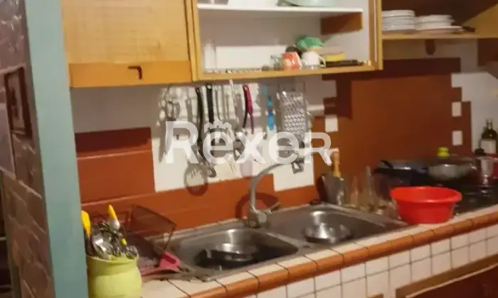 Rexer-Soriano-Nel-Cimino-Appartamento-su-due-piani-in-vendita-in-Via-del-Governo-Vecchio-a-Soriano-nel-Cimino-Altro