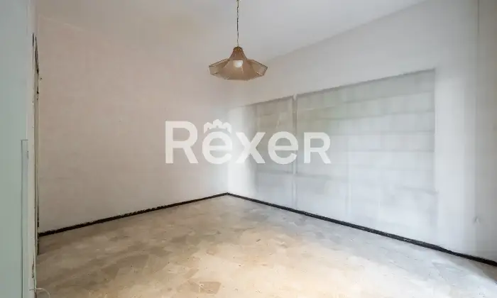 Rexer-Rho-Due-locali-con-cucina-abitabile-Altro