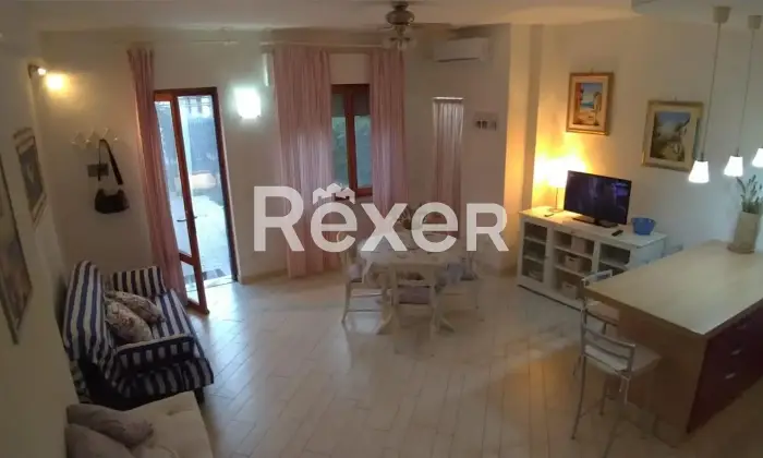 Rexer-Montalto-di-Castro-Appartamento-su-due-piani-in-vendita-in-Via-dei-Ginepri-a-Montalto-di-Castro-Altro