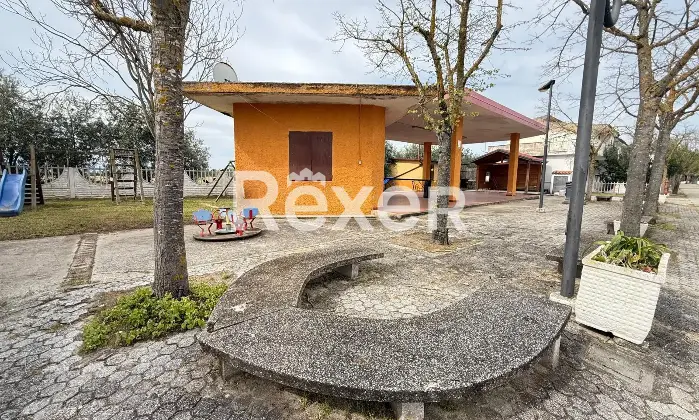 Rexer-Nicotera-Villetta-a-schiera-in-complesso-turistico-Altro