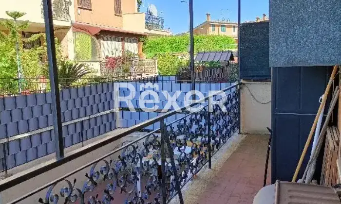 Rexer-Cerveteri-Spazioso-appartamento-su-due-piani-con-giardino-balcone-camino-Terrazzo