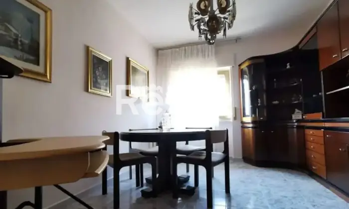 Rexer-Crotone-Appartamento-con-garage-e-doppi-servizi-in-zona-semicentrale-Via-dei-Goti-Crotone-Altro