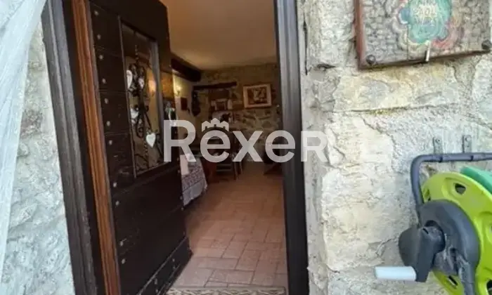 Rexer-Antrodoco-Villetta-a-schiera-in-vendita-in-Localita-Rocca-di-Fondi-ad-Antrodoco-Altro