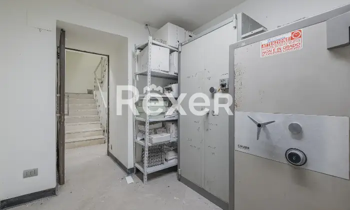 Rexer-Roma-ROMA-NEGOZIO-ANGOLARE-DI-ALTA-RAPPRESENTANZA-Altro