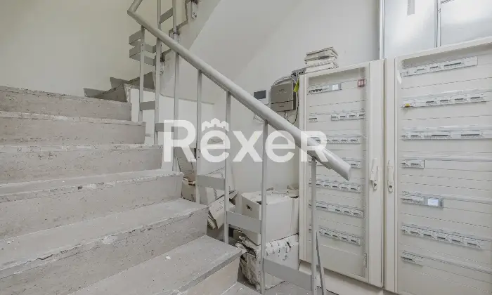 Rexer-Roma-ROMA-NEGOZIO-ANGOLARE-DI-ALTA-RAPPRESENTANZA-Altro