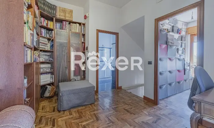 Rexer-Cesano-Vendesi-villa-bifamiliare-Altro