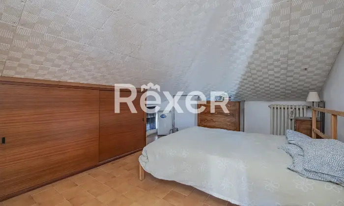 Rexer-Cesano-Vendesi-villa-bifamiliare-Altro