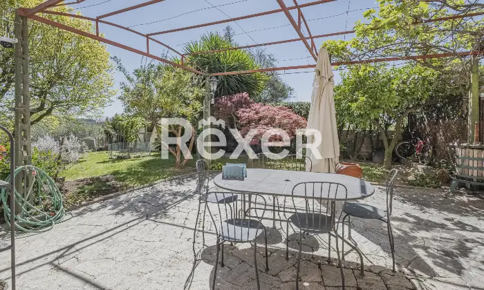 Rexer-Cesano-Vendesi-villa-bifamiliare-Altro