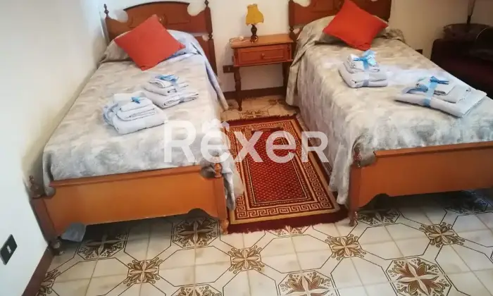 Rexer-Gerace-Vista-mare-e-paese-appartamento-arredato-a-Gerace-pronto-da-vivere-Altro