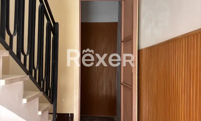 Rexer-Fragagnano-Stabile-indipendente-ristrutturato-in-centro-storico-in-Salento-Ingresso