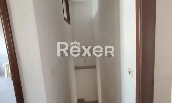 Rexer-Taurasi-Taurasi-immobile-cieloterra-con-giardino-privato-nel-viale-principale-Scala