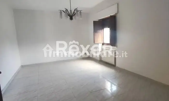 Rexer-Taurasi-Taurasi-villa-con-giardino-mq-a-due-passi-dal-centro-Salone