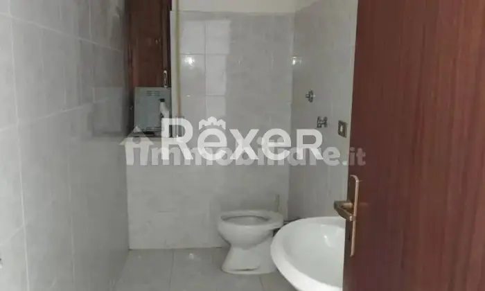 Rexer-Taurasi-Taurasi-villa-con-giardino-mq-a-due-passi-dal-centro-Bagno