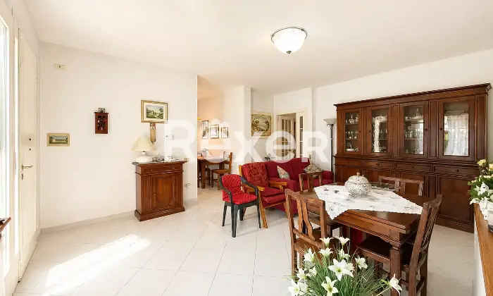 Rexer-Empoli-Ampio-appartamento-con-giardino-privato-Altro