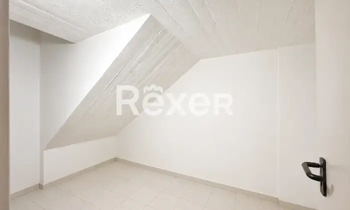 Rexer-Empoli-Ampio-appartamento-con-giardino-privato-Altro