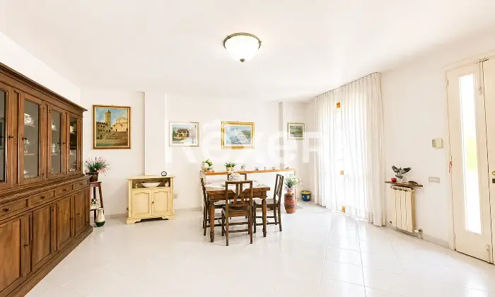 Rexer-Empoli-Ampio-appartamento-con-giardino-privato-Altro