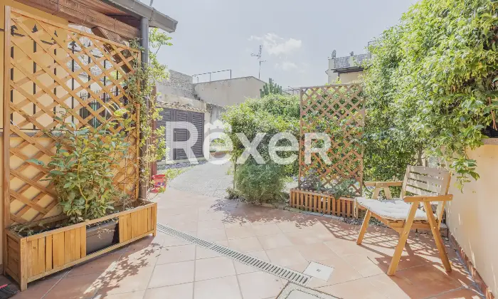 Rexer-Roma-Trilocale-con-patio-coperto-Altro