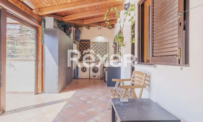 Rexer-Roma-Trilocale-con-patio-coperto-Altro