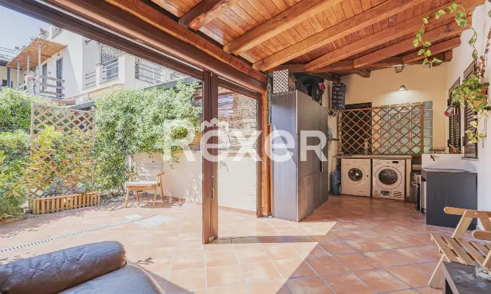 Rexer-Roma-Trilocale-con-patio-coperto-Altro