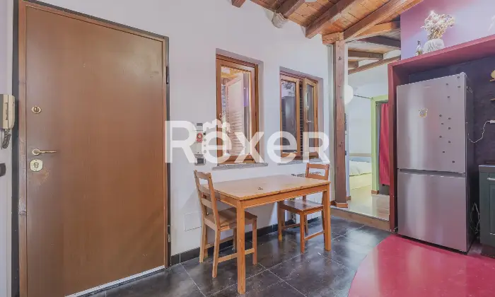 Rexer-Roma-Trilocale-con-patio-coperto-Altro