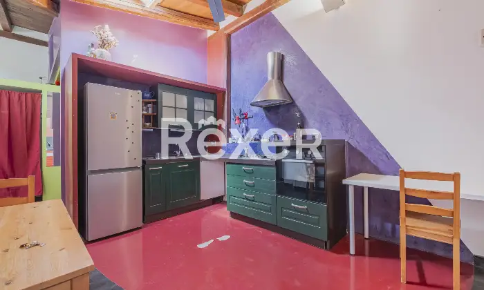 Rexer-Roma-Trilocale-con-patio-coperto-Altro