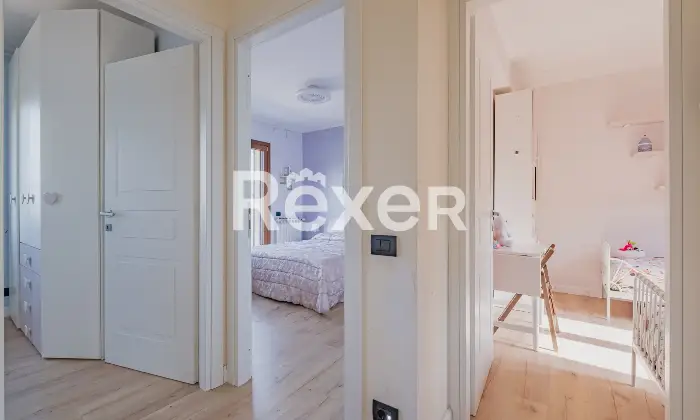 Rexer-Rocca-di-Papa-Villa-bifamiliare-su-tre-livelli-classe-A-Altro