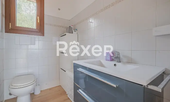 Rexer-Rocca-di-Papa-Villa-bifamiliare-su-tre-livelli-classe-A-Altro