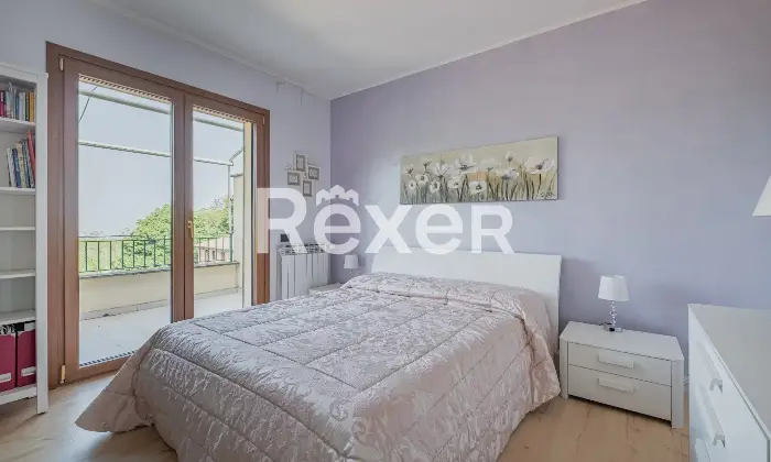 Rexer-Rocca-di-Papa-Villa-bifamiliare-su-tre-livelli-classe-A-Altro