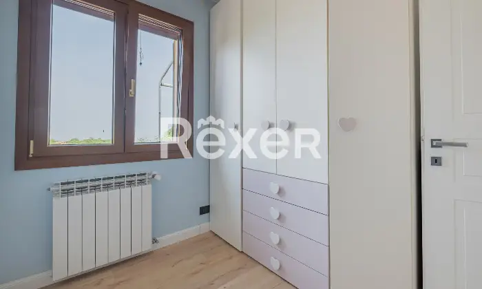 Rexer-Rocca-di-Papa-Villa-bifamiliare-su-tre-livelli-classe-A-Altro