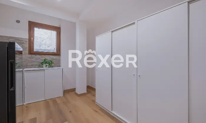 Rexer-Rocca-di-Papa-Villa-bifamiliare-su-tre-livelli-classe-A-Altro