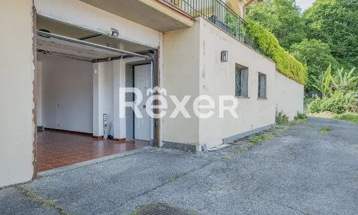Rexer-Rocca-di-Papa-Villa-bifamiliare-su-tre-livelli-classe-A-Altro
