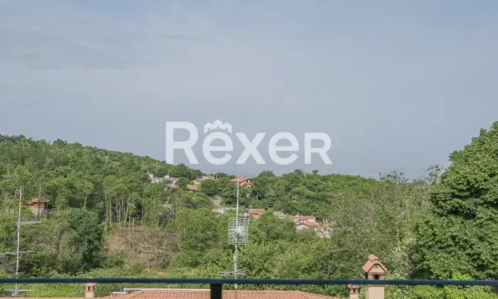 Rexer-Rocca-di-Papa-Villa-bifamiliare-su-tre-livelli-classe-A-Altro