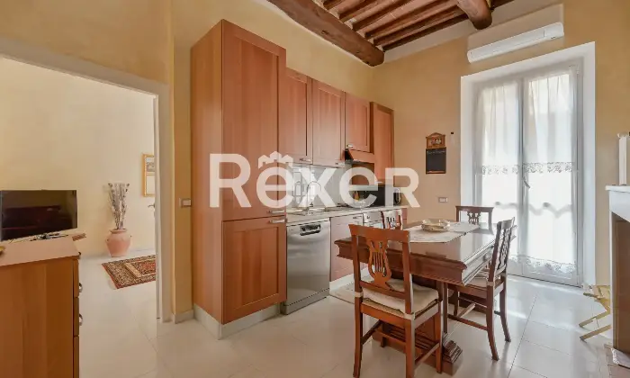 Rexer-Carrara-Appartamento-in-centro-Altro