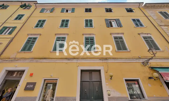 Rexer-Carrara-Appartamento-in-centro-Altro