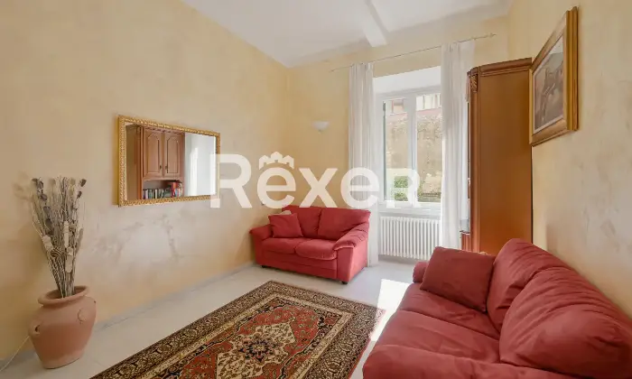 Rexer-Carrara-Appartamento-in-centro-Altro