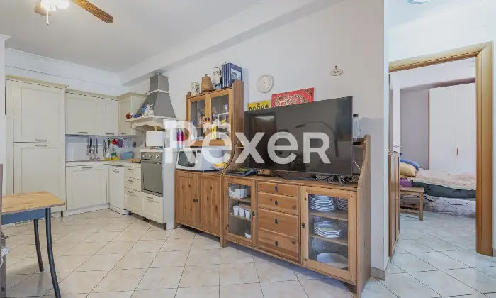 Rexer-Ciampino-Trilocale-con-giardino-e-box-auto-Altro