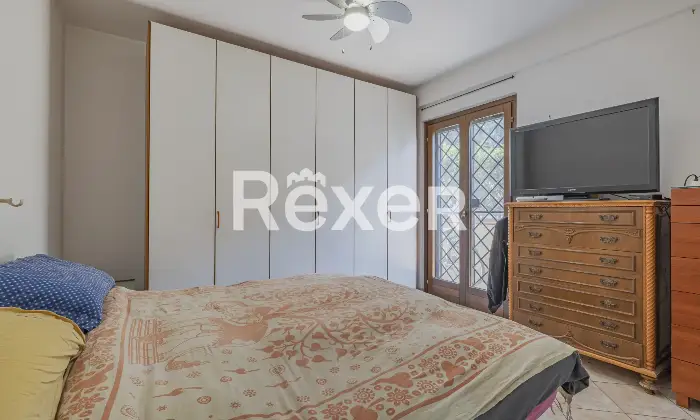 Rexer-Ciampino-Trilocale-con-giardino-e-box-auto-Altro