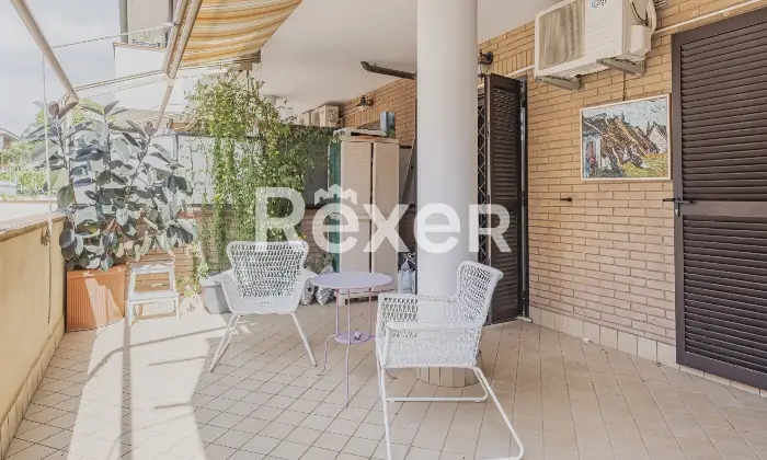 Rexer-Ciampino-Trilocale-con-giardino-e-box-auto-Altro