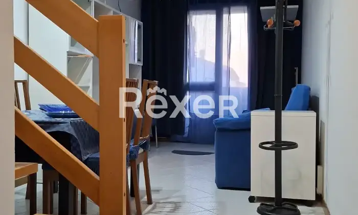 Rexer-Cecina-Cecina-privato-vende-libero-centrale-mq-terrazzino-posto-auto-Altro