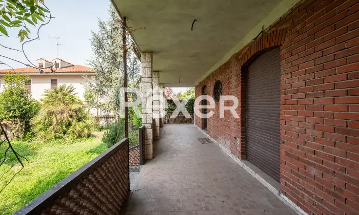 Rexer-Trezzano-sul-Naviglio-Villa-singola-con-ampio-giardino-Altro