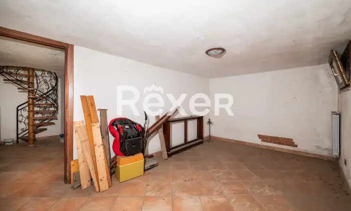 Rexer-Trezzano-sul-Naviglio-Villa-singola-con-ampio-giardino-Altro